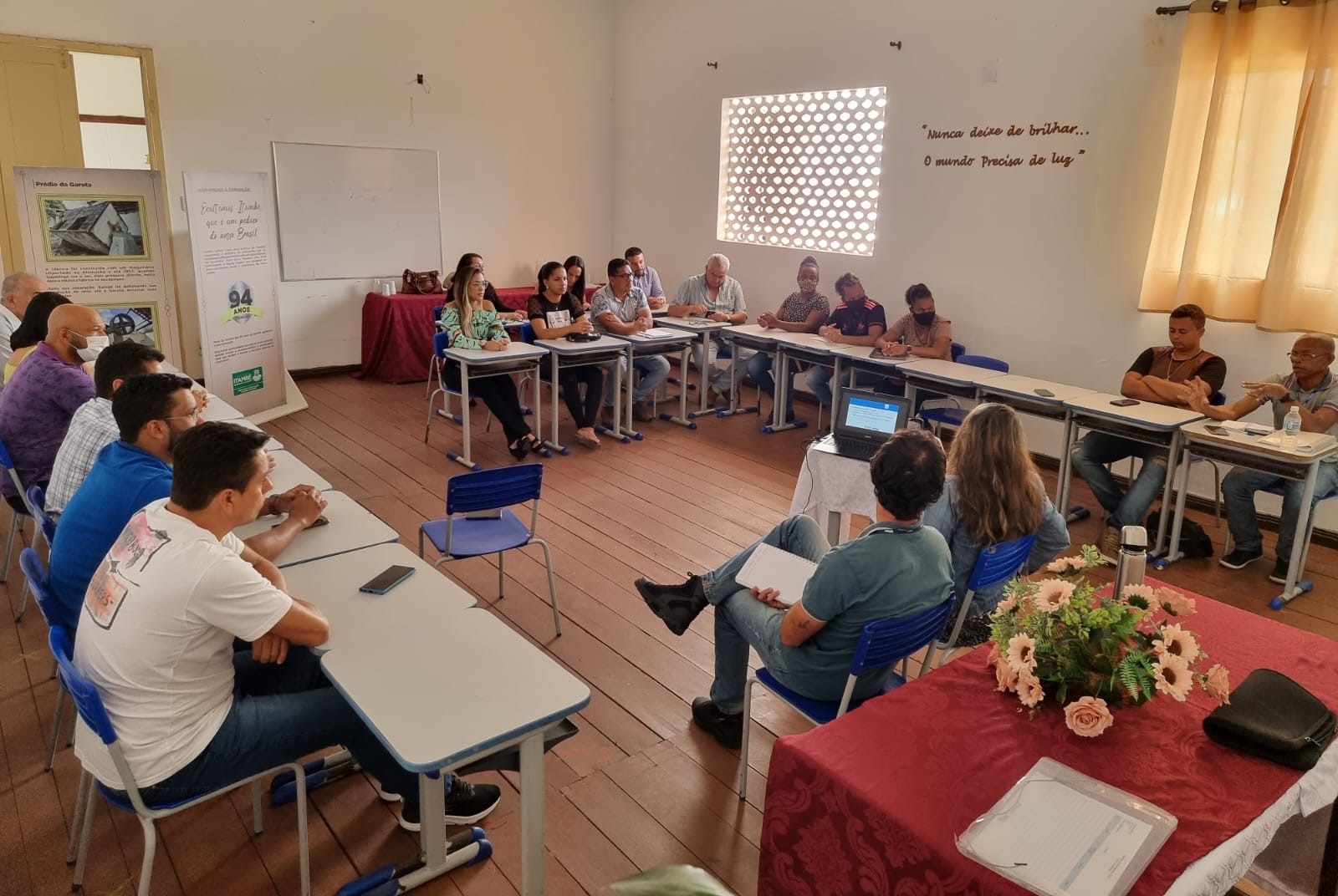 Embasa promove reuniões para discutir Projeto do Sistema de Esgotamento Sanitário de Itambé
