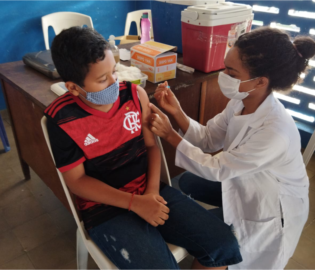 Prefeitura inicia vacinação das crianças de 5 a 11 anos com comorbidade e público geral de acima de 11 anos