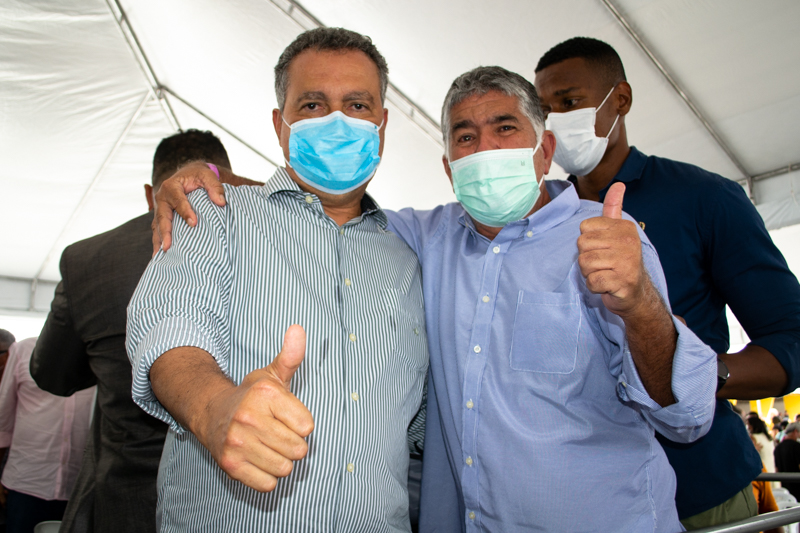 Ao lado do prefeito Candinho, Rui Costa autoriza recuperação da estrada entre Itambé e Itapetinga