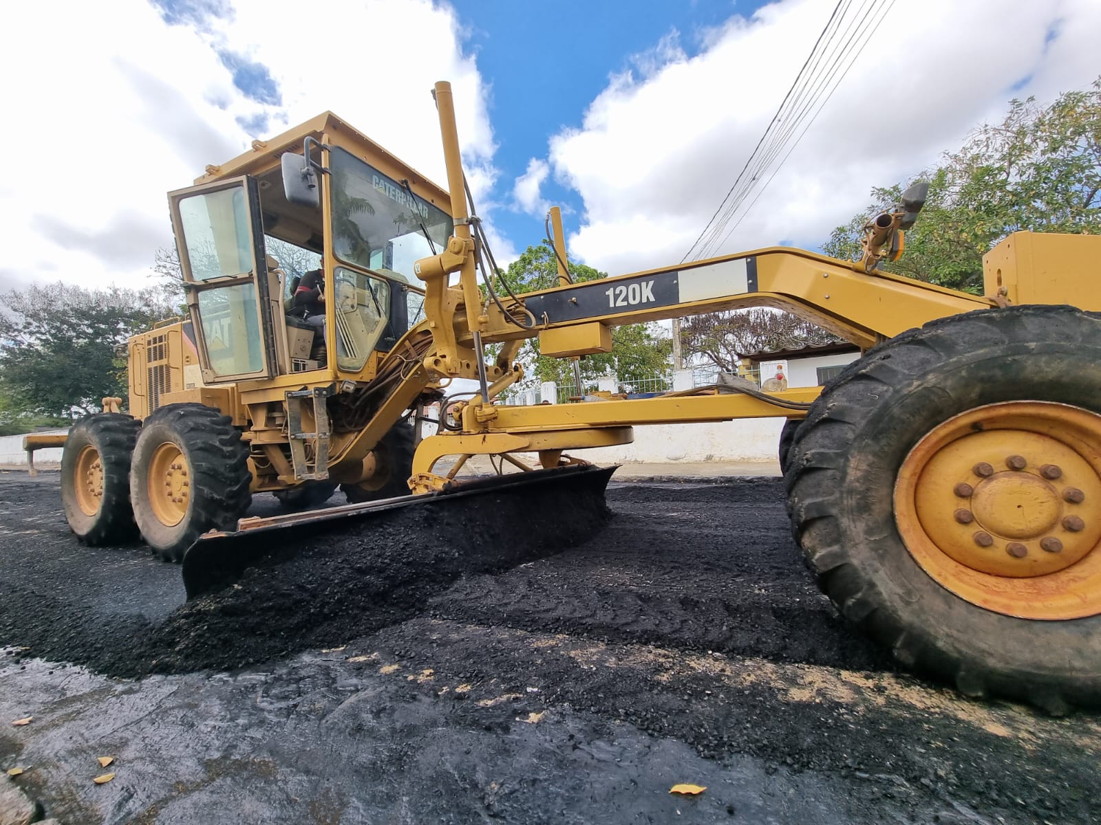 Itambé recebe maior obra de pavimentação asfáltica de todos os tempos